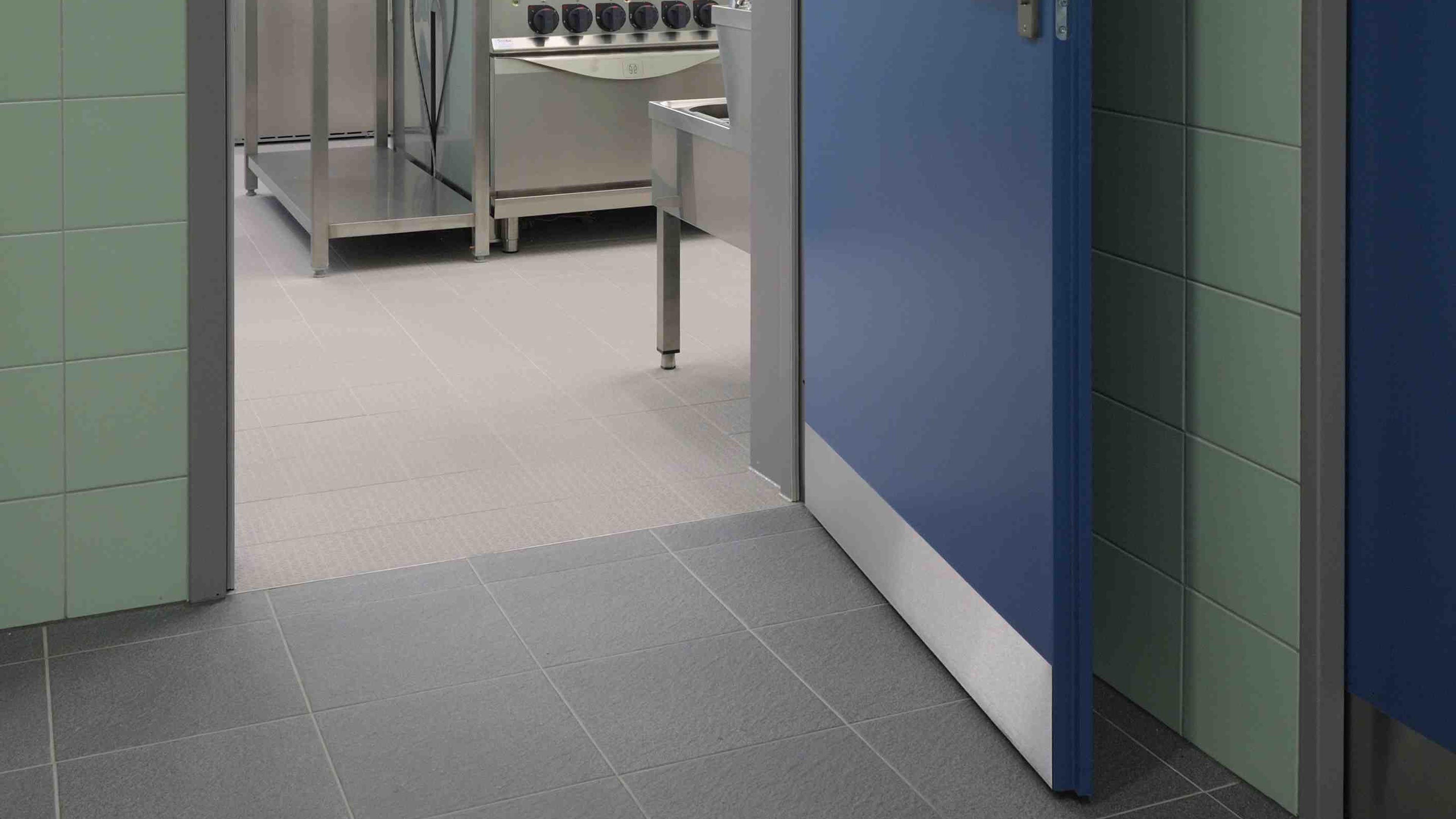 Vloertegel 198X198 Anthracite Grey 8mm Mat R10